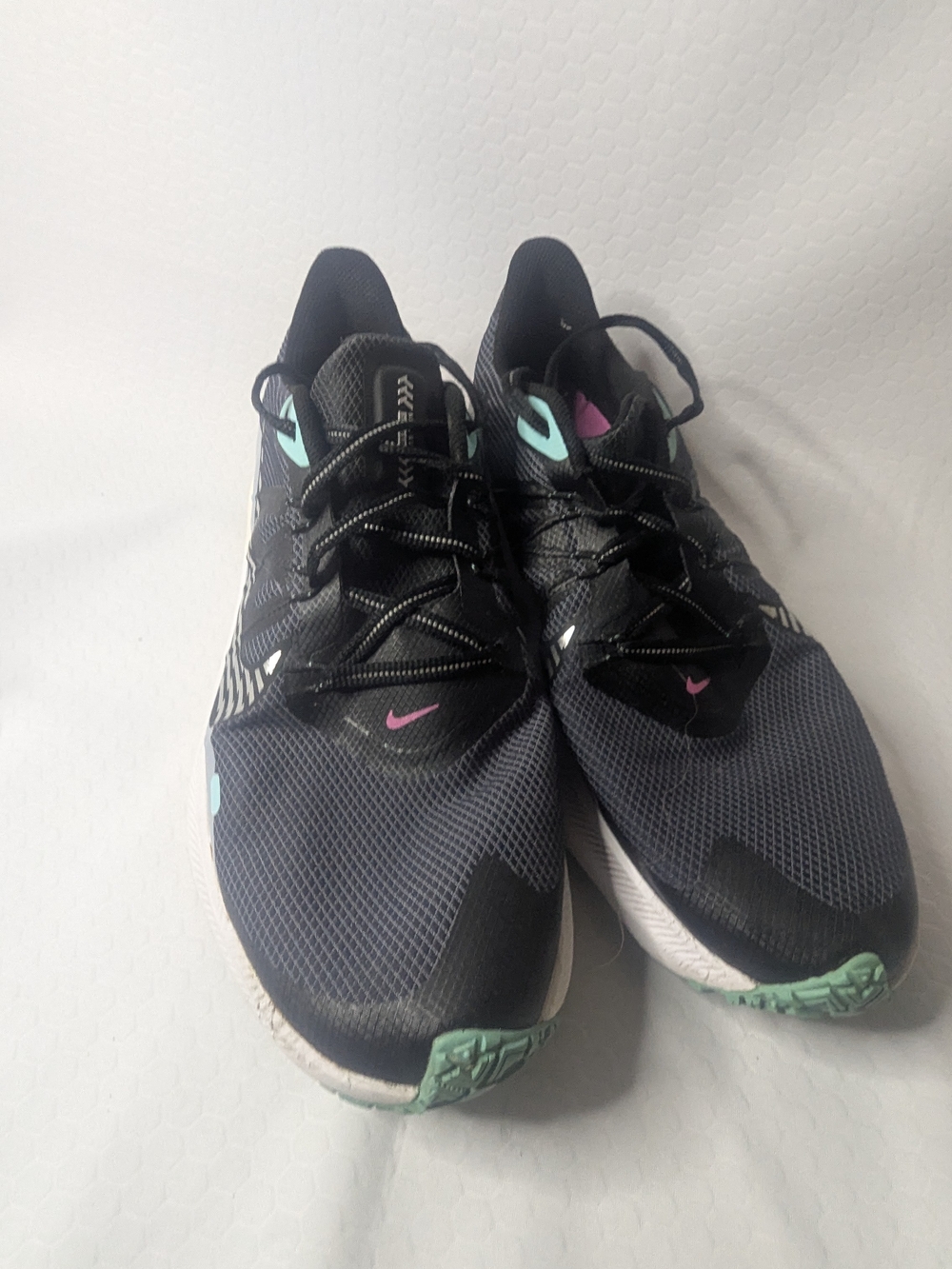 Nike Women's Black Gray Athletic Running Shoes with Mint Accents